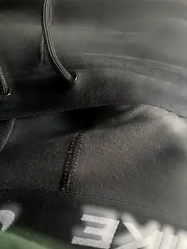 Snapshot of polpolo21 chatting on 11-11-25, 02:50 polpolo21 online show from 11-11-25, 02:50