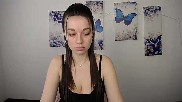 Eva Eldis online show from 04-27-26, 01:09