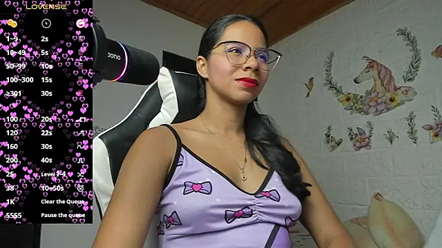 alisson hoffman05 online show from 08-01-26, 03:22