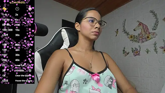 alisson hoffman05 online show from 08-05-26, 11:06