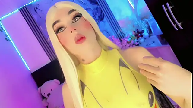 Snapshot of Irina_milkmaid chatting on 09-29-25, 07:19 Irina milkmaid online show from 09-29-25, 07:19