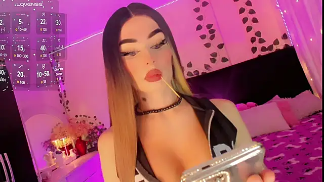 Snapshot of Irina_milkmaid chatting on 12-05-25, 02:31 Irina milkmaid online show from 12-05-25, 02:31