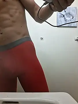 Snapshot of Locdawgg11 chatting on 01-10-26, 12:34 Locdawgg11 online show from 01-10-26, 12:34