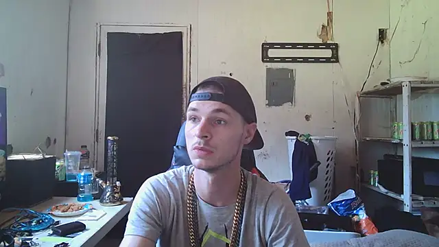 nuttyking2022 online show from 07-13-26, 09:06