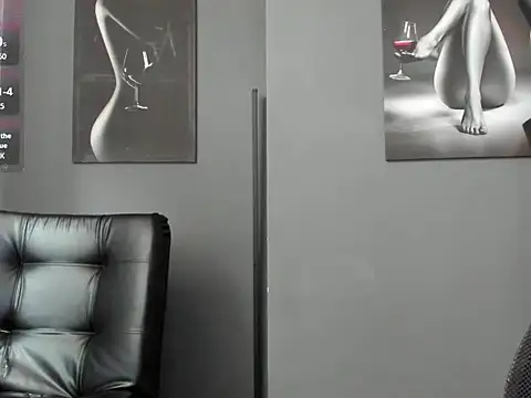 karlyjons12 online show from 10-13-25, 05:24