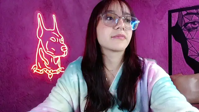 Snapshot of Sunshinegirl__ chatting on 02-17-25, 11:42 Sunshinegirl online show from 02-17-25, 11:42