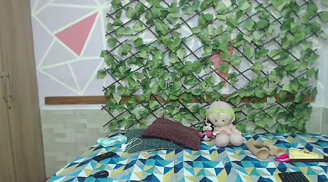 Snapshot of Dolldirtyxxx chatting on 02-28-25, 02:53 Dolldirtyxxx online show from 02-28-25, 02:53