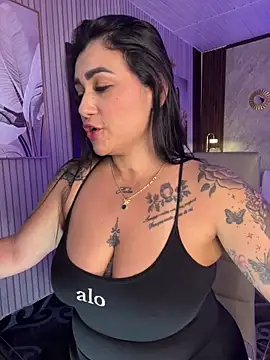 Madissonlove 1 online show from 04-26-26, 10:40