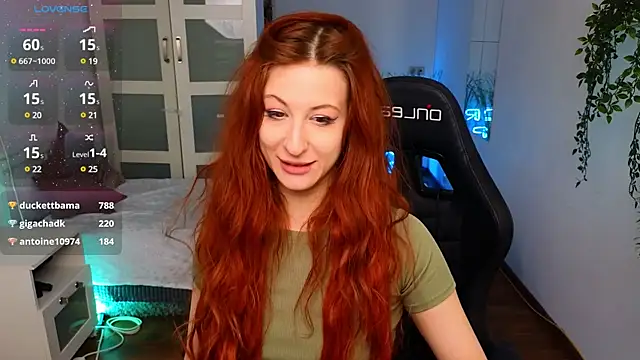 Snapshot of Katy_diamond_ chatting on 02-27-25, 02:32 Katy diamond online show from 02-27-25, 02:32