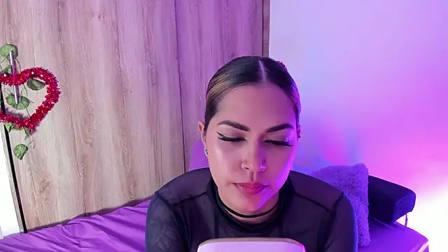 TattyBunny online show from 03-06-26, 03:25