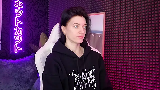 Snapshot of roxy_riot_ chatting on 03-11-25, 01:26 roxy riot online show from 03-11-25, 01:26