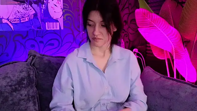 Snapshot of roxy_riot_ chatting on 09-21-25, 01:29 roxy riot online show from 09-21-25, 01:29