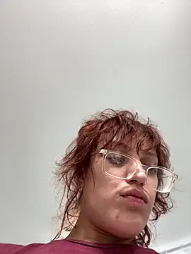 Snapshot of grassXass420 chatting on 12-20-25, 03:02 grassXass420 online show from 12-20-25, 03:02