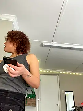 Snapshot of grassXass420 chatting on 01-06-26, 06:11 grassXass420 online show from 01-06-26, 06:11