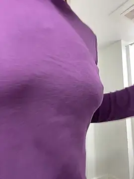 Snapshot of grassXass420 chatting on 01-13-26, 03:56 grassXass420 online show from 01-13-26, 03:56