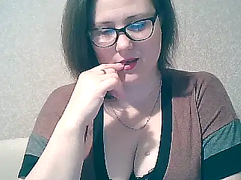 MerryLaCherry online show from 02-06-25, 12:22