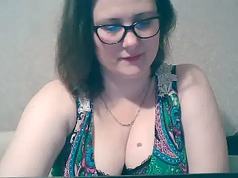 MerryLaCherry online show from 02-14-25, 01:45