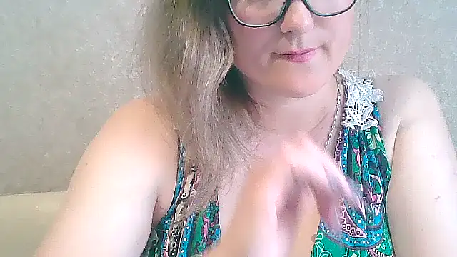 MerryLaCherry online show from 06-12-26, 11:31