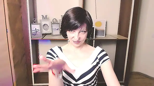  AngeliaFlow  online show from 04-23-26, 12:29