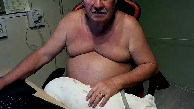 barenfan online show from 02-19-25, 07:16