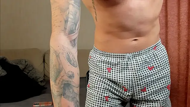 crazybottom99 online show from 04-24-26, 07:38