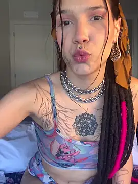 nickelfie online show from 11-22-25, 12:04