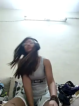 Snapshot of kissmebishh chatting on 03-16-25, 08:11 kissmebishh online show from 03-16-25, 08:11