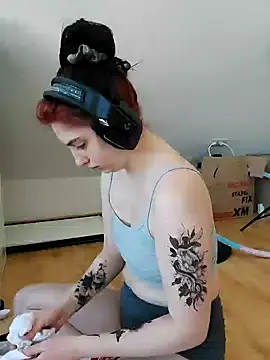 Gamergirl-Linela online show from 02-18-25, 09:32