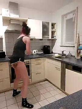 Gamergirl-Linela online show from 02-18-25, 06:04