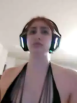 Gamergirl-Linela online show from 02-23-25, 07:17