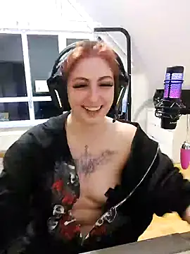 Gamergirl-Linela online show from 03-04-25, 12:07