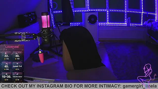 Gamergirl-Linela online show from 09-10-25, 04:34