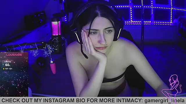 Gamergirl-Linela online show from 11-20-25, 03:28