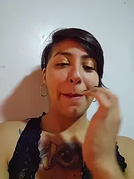 Snapshot of MaiPandora chatting on 12-20-25, 06:42 MaiPandora online show from 12-20-25, 06:42