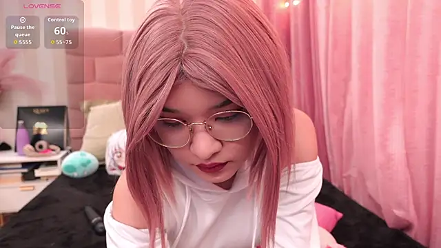 NataliaNovak online show from 04-22-26, 01:23