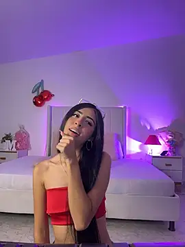 Snapshot of Mirandaa_Rogers chatting on 07-26-26, 02:46 Mirandaa Rogers online show from 07-26-26, 02:46