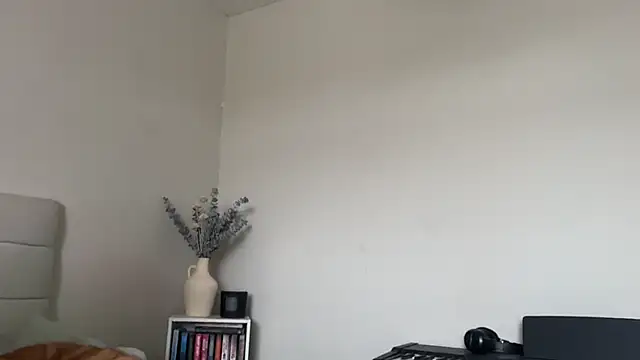 skyejde online show from 03-01-26, 12:40