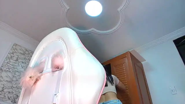 Danella houston online show from 10-02-25, 06:04