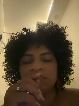 Tana latin online show from 03-23-26, 04:16