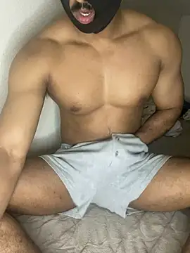Snapshot of jimi-3011 chatting on 06-07-26, 05:00 jimi-3011 online show from 06-07-26, 05:00