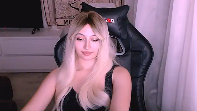 beauty blonde online show from 12-03-25, 12:58