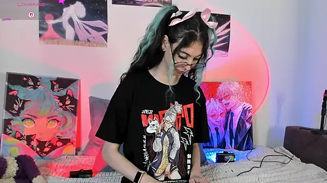 Snapshot of AfinaSweet chatting on 09-15-25, 01:38 AfinaSweet online show from 09-15-25, 01:38