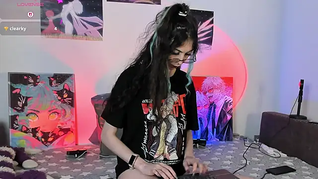 Snapshot of AfinaSweet chatting on 09-21-25, 12:12 AfinaSweet online show from 09-21-25, 12:12