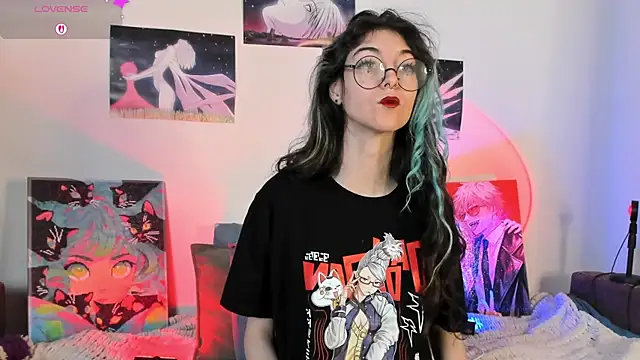 Snapshot of AfinaSweet chatting on 09-26-25, 12:47 AfinaSweet online show from 09-26-25, 12:47