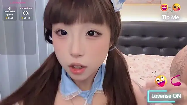 Snapshot of vi-vi-11 chatting on 06-26-26, 01:04 vi-vi-11 online show from 06-26-26, 01:04