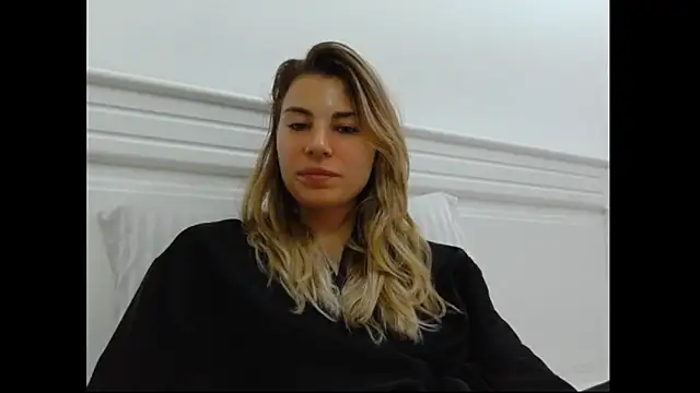 Goddess Lia online show from 02-06-25, 06:46