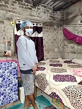 Snapshot of ritubhabi440 chatting on 11-09-25, 04:27 ritubhabi440 online show from 11-09-25, 04:27