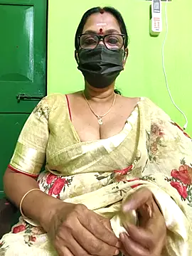 Snapshot of niiveditha chatting on 02-25-25, 02:11 niiveditha online show from 02-25-25, 02:11