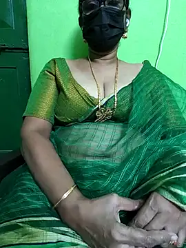 Snapshot of niiveditha chatting on 03-03-25, 05:39 niiveditha online show from 03-03-25, 05:39