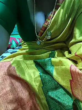 niiveditha online show from 02-21-26, 01:39